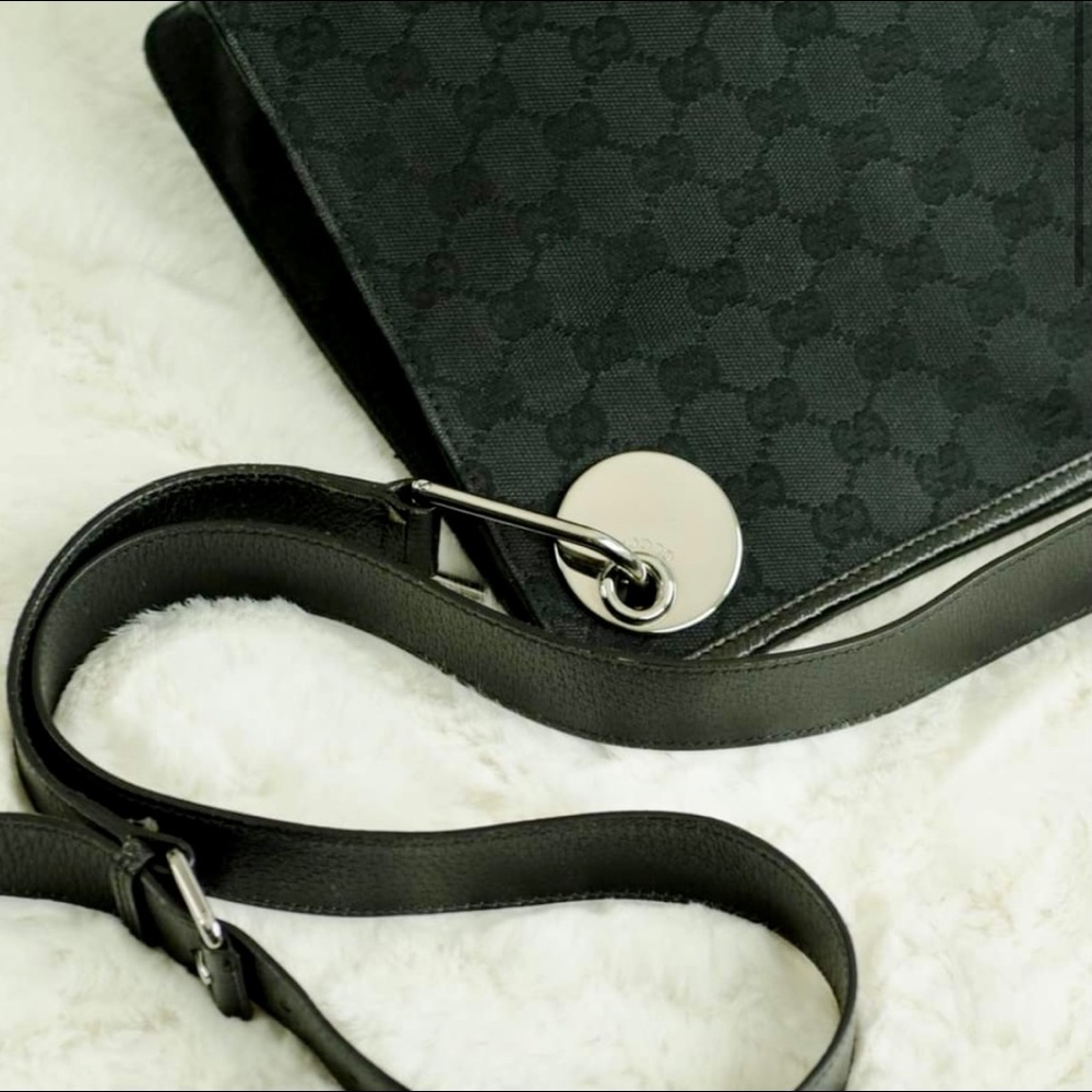 Authentic Gucci bag - Picture 3 of 6